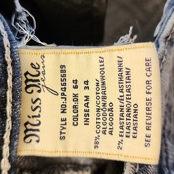 ​🏰 Miss Me Embellished Dark Wash Bootcut Jeans 🏰​ - Picture 10 of 10